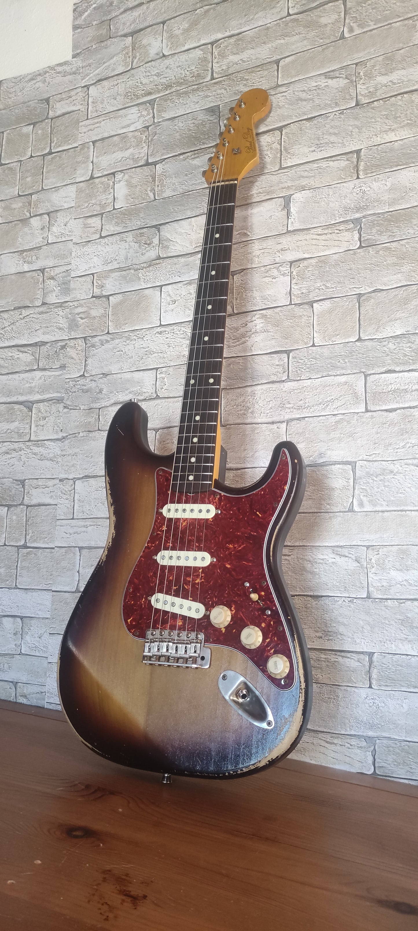 ST 60 Style. 2TS. Medium relic. Alder. Rosewood. Med relic. 1 piece body.