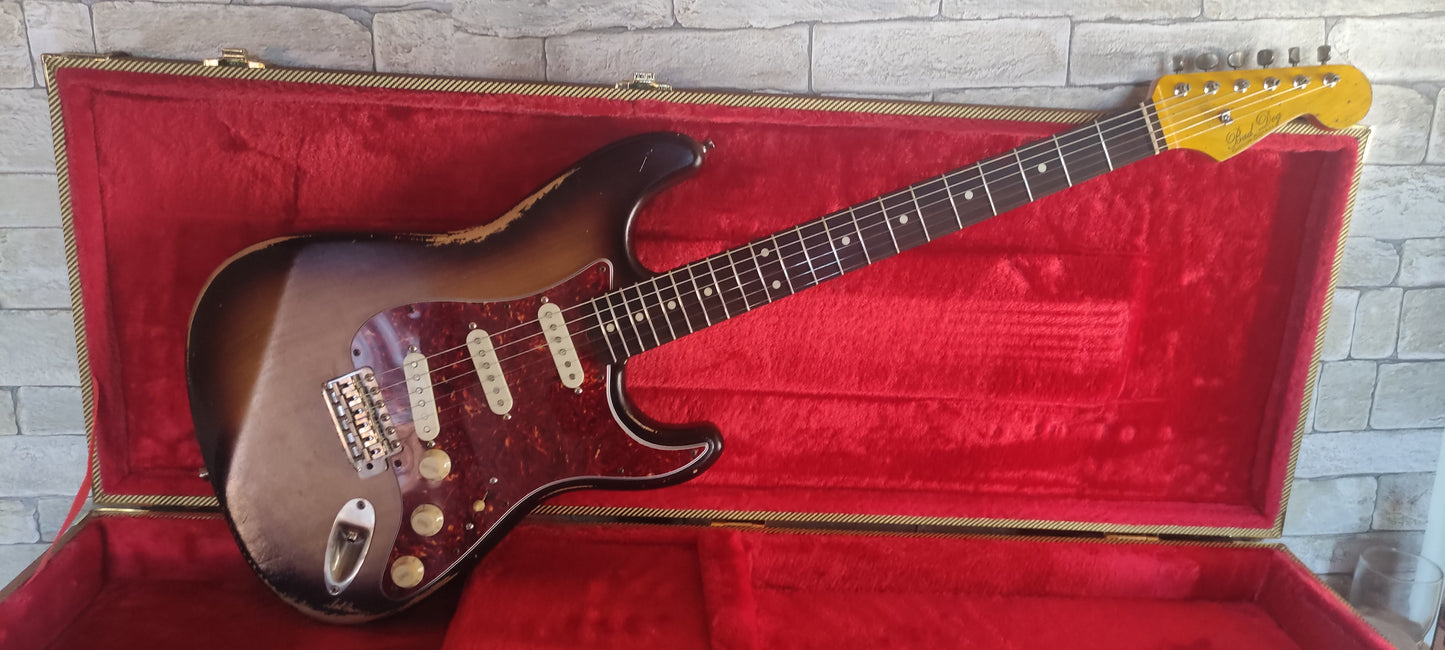 ST 60 Style. 2TS. Medium relic. Alder. Rosewood. Med relic. 1 piece body.