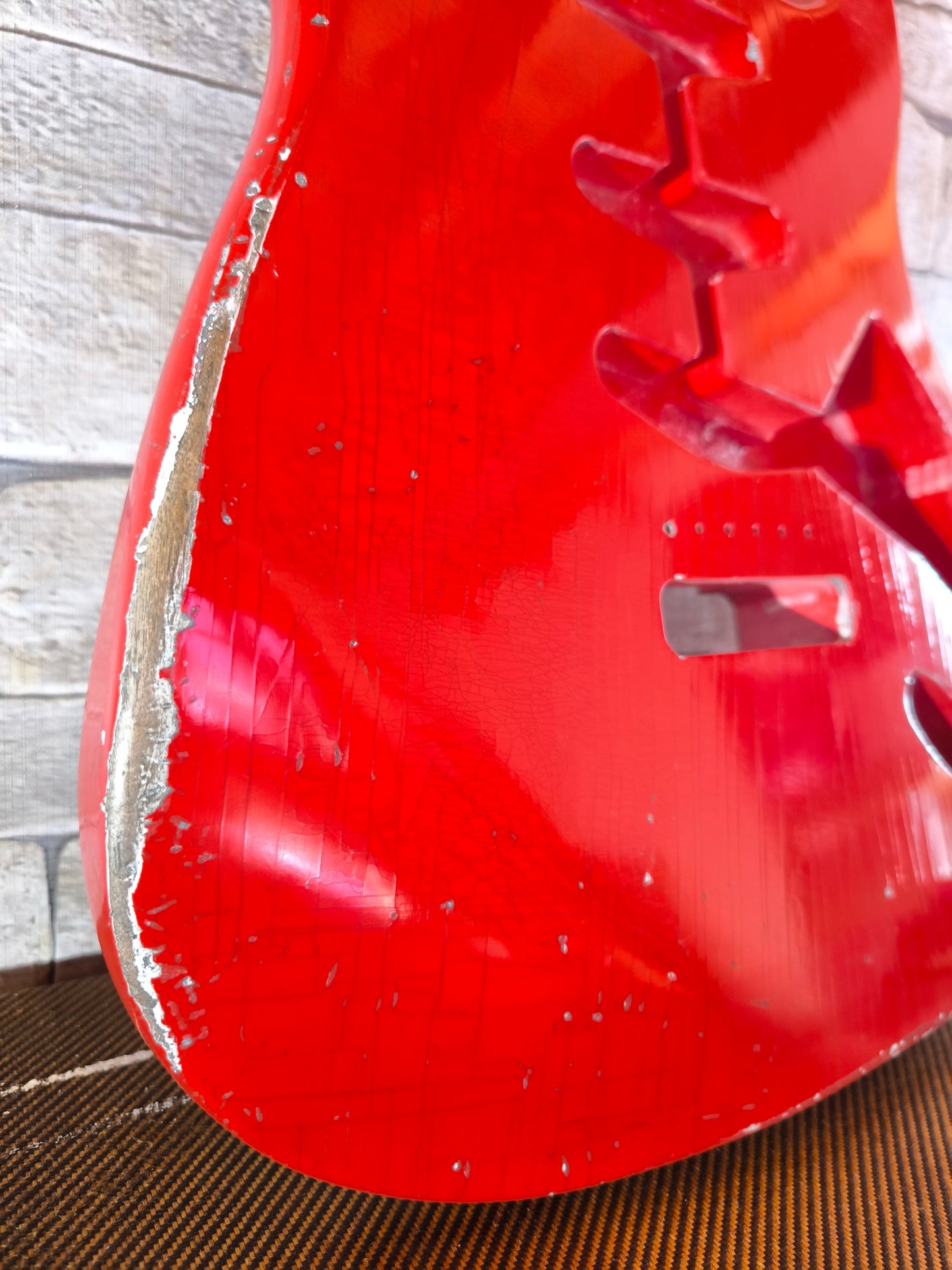 Mark Jenny MJT cuerpo Stratocaster aliso 2 piezas. Dakota red. Relic