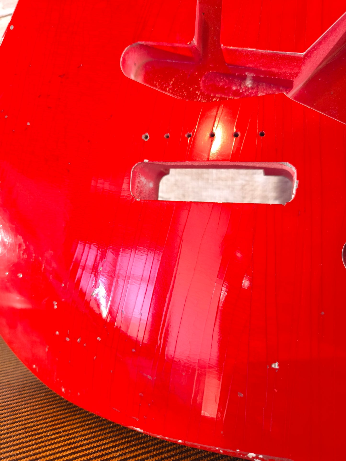 Mark Jenny MJT cuerpo Stratocaster aliso 2 piezas. Dakota red. Relic