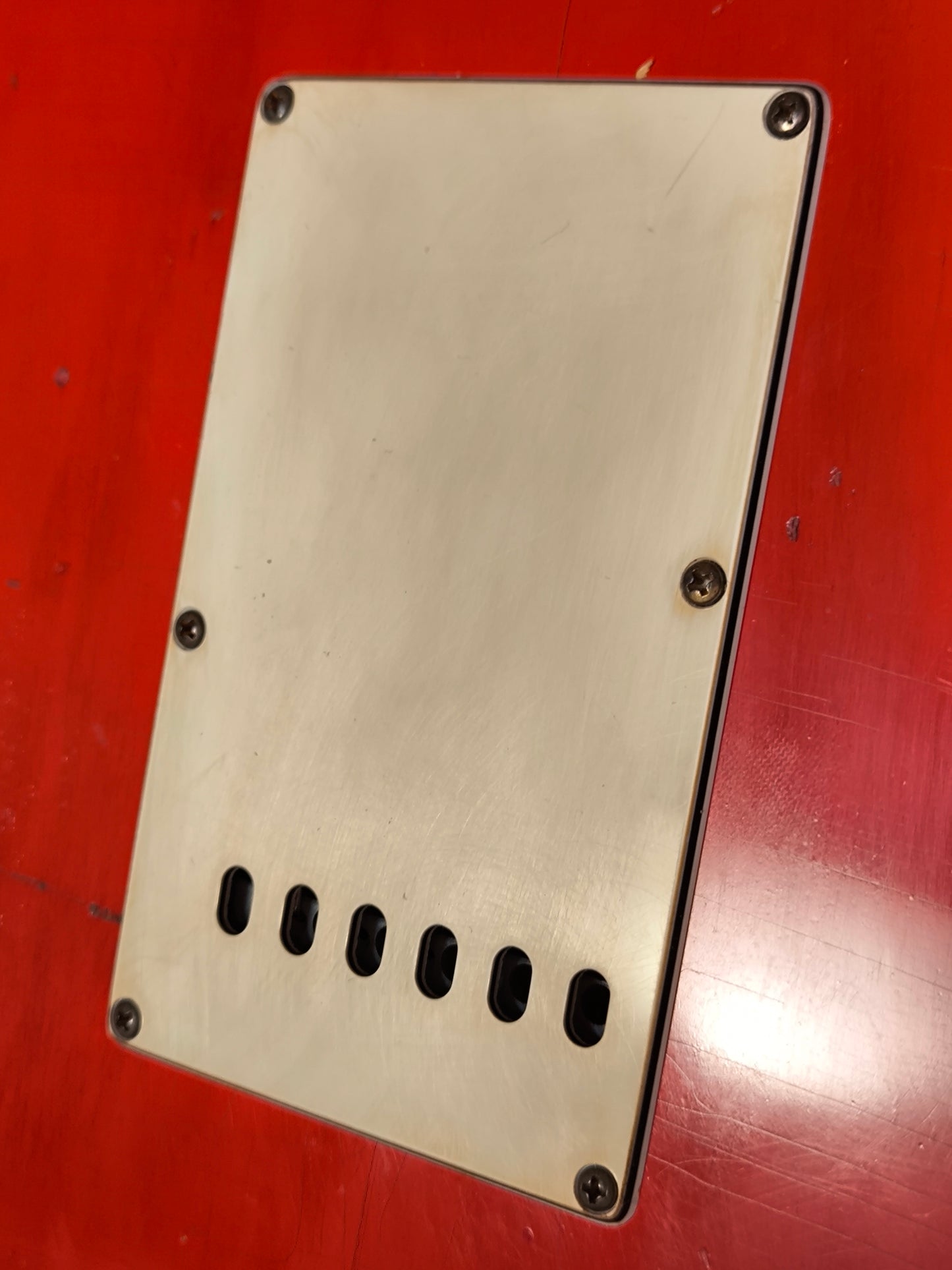 Stratocaster Relic 62. Fiesta Red. Nitro finish. Aged Tweed Case. Stratocaster Fiesta Red.