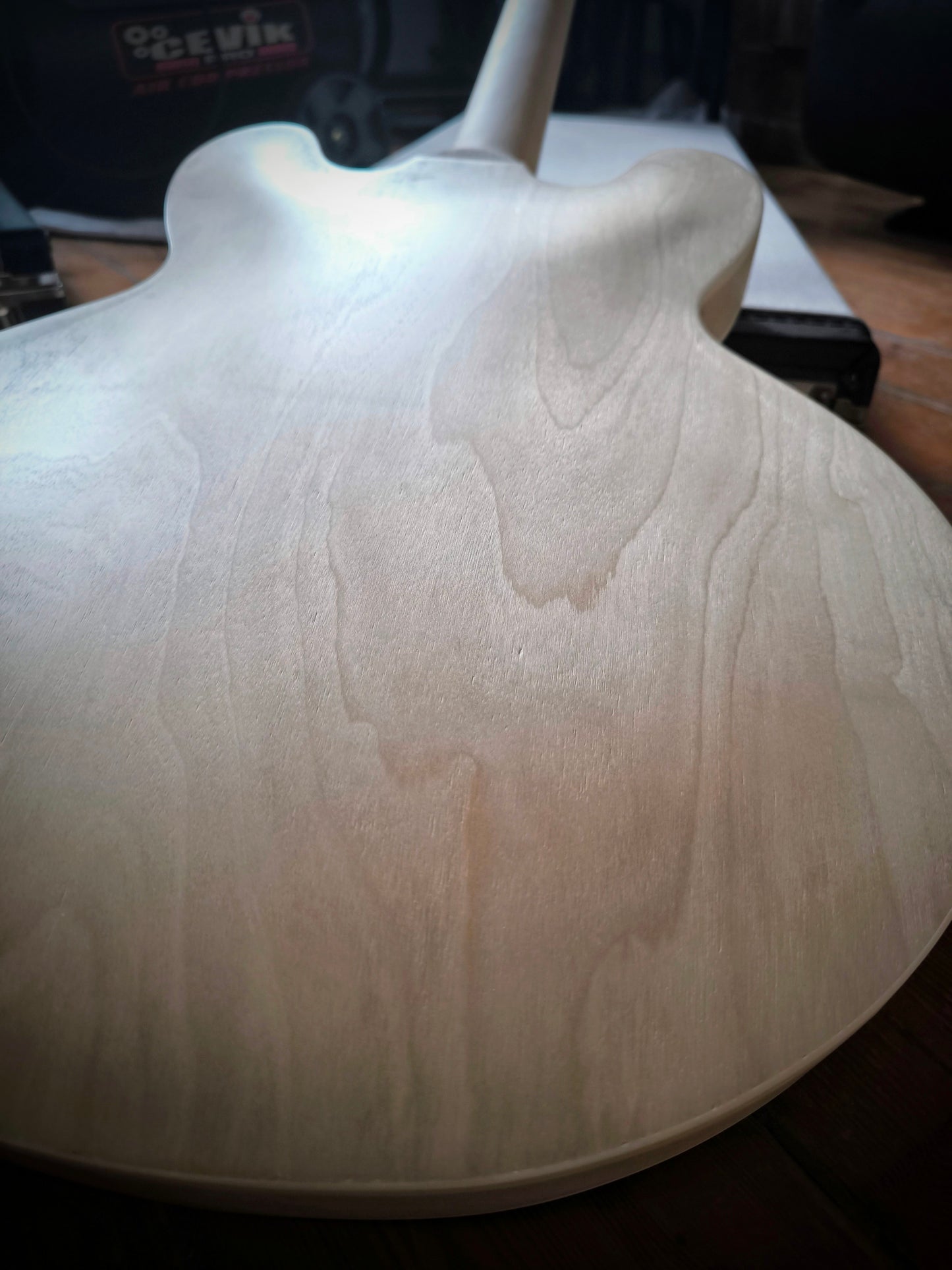 ES35. Guitarra de Semi Caja. CUSTOM ORDER.