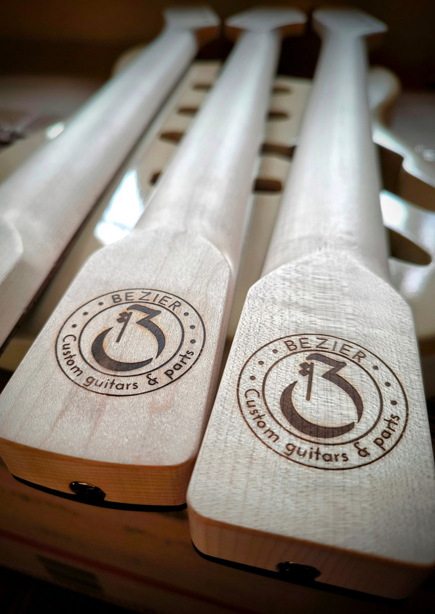 Mástil "ST" style. BEZIER. Arce 1 pieza. FINISHED. A petición.