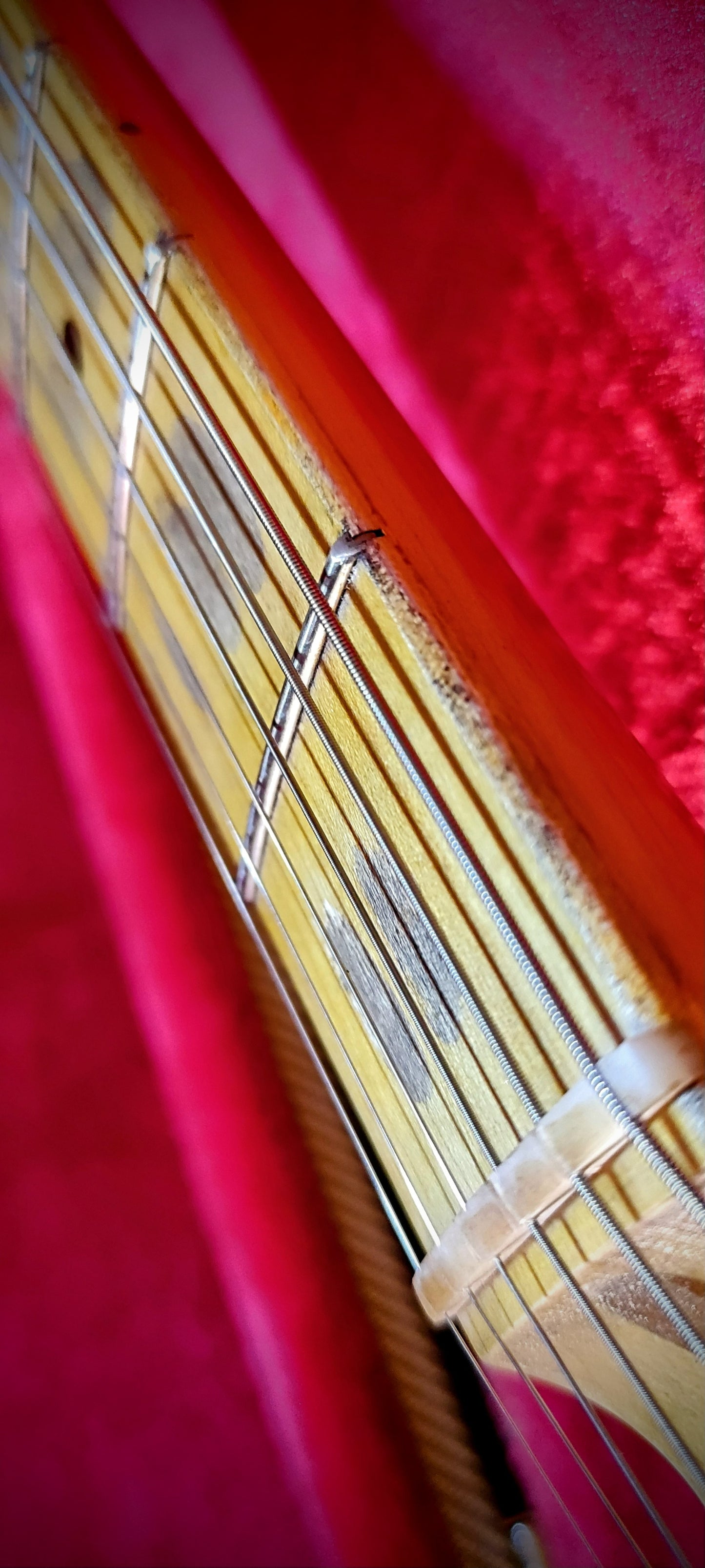 Guitarra eléctrica estilo Telecaster® 59. Swamp ash. Relic Aged guitar. 3TS. Medium relic. Hard Case Gator incluido.