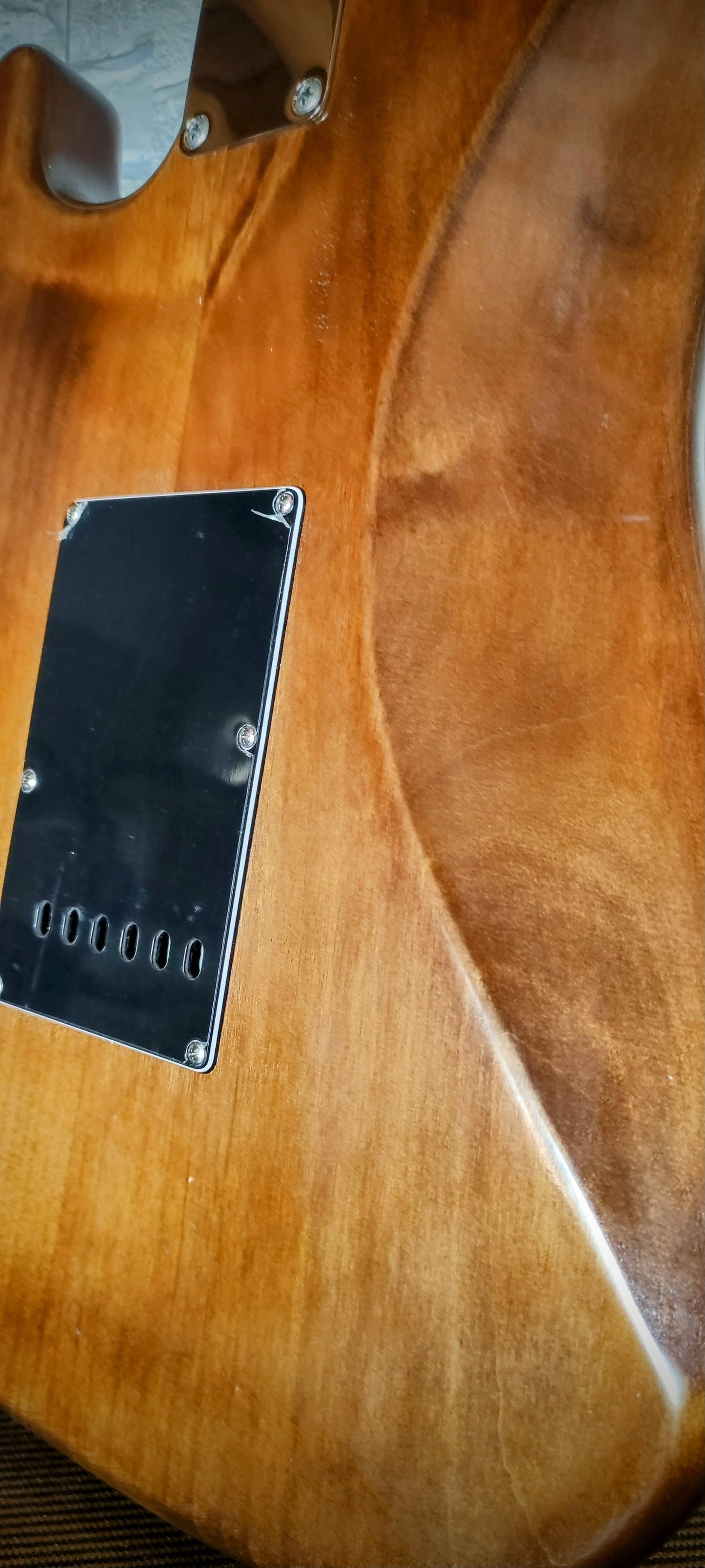 Stratocaster style relic guitar. Walnut. Nitro. SRV style.