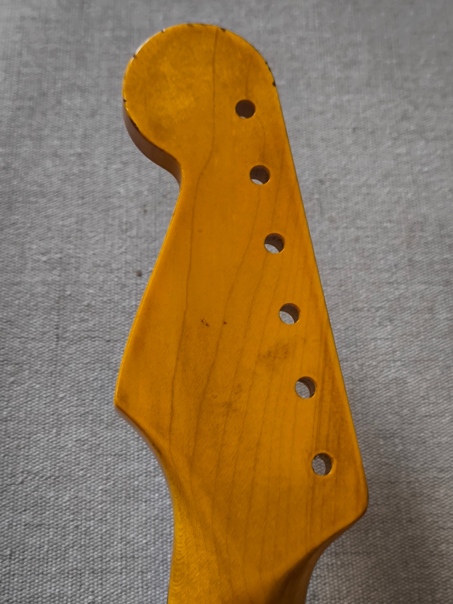 Mástil para Stratocaster® Allparts SRO-C. Radio 10'. Relic