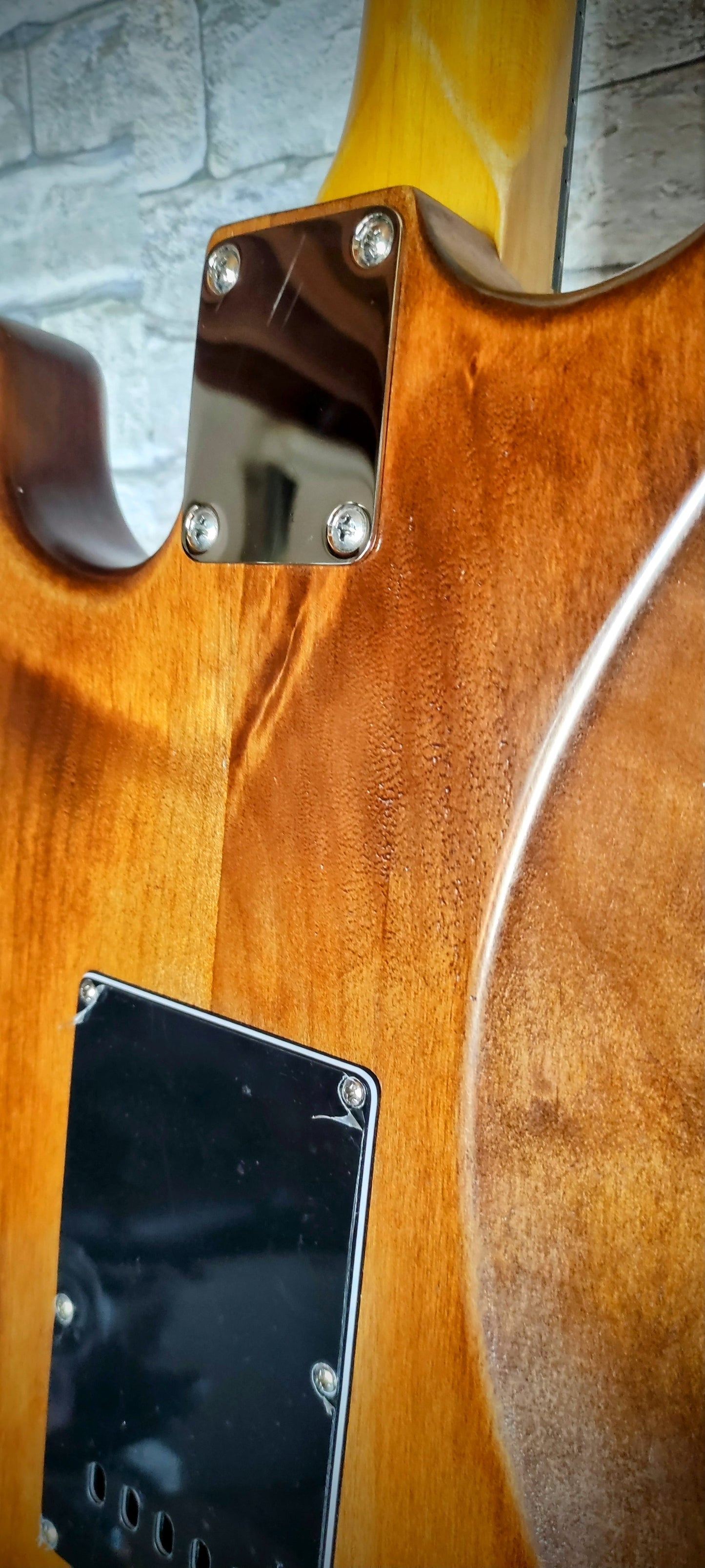 Stratocaster style relic guitar. Walnut. Nitro. SRV style.