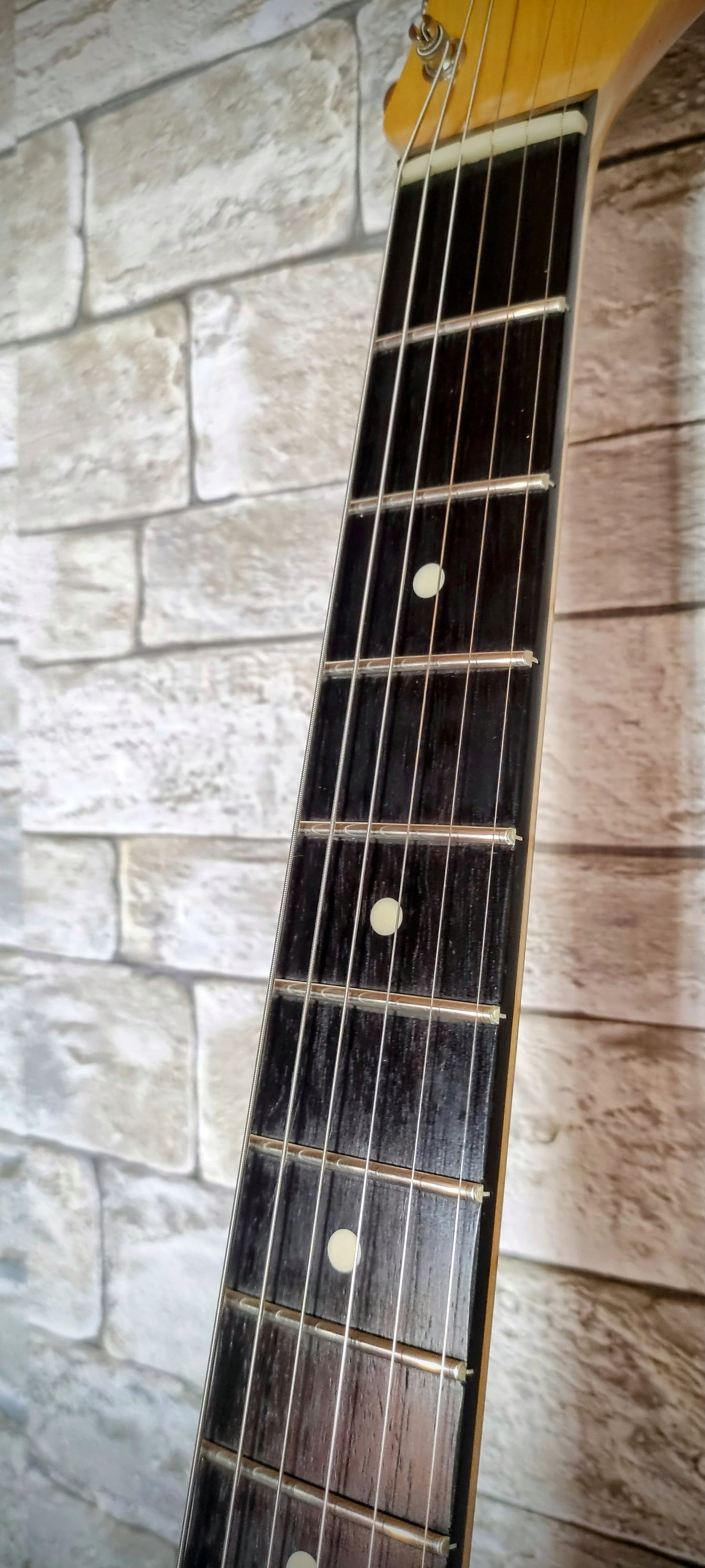 Stratocaster style relic guitar. Walnut. Nitro. SRV style.