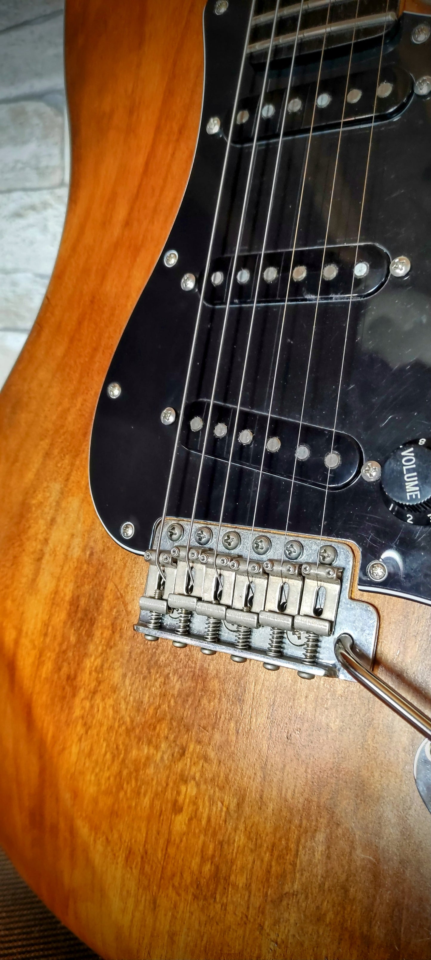 Stratocaster style relic guitar. Walnut. Nitro. SRV style.