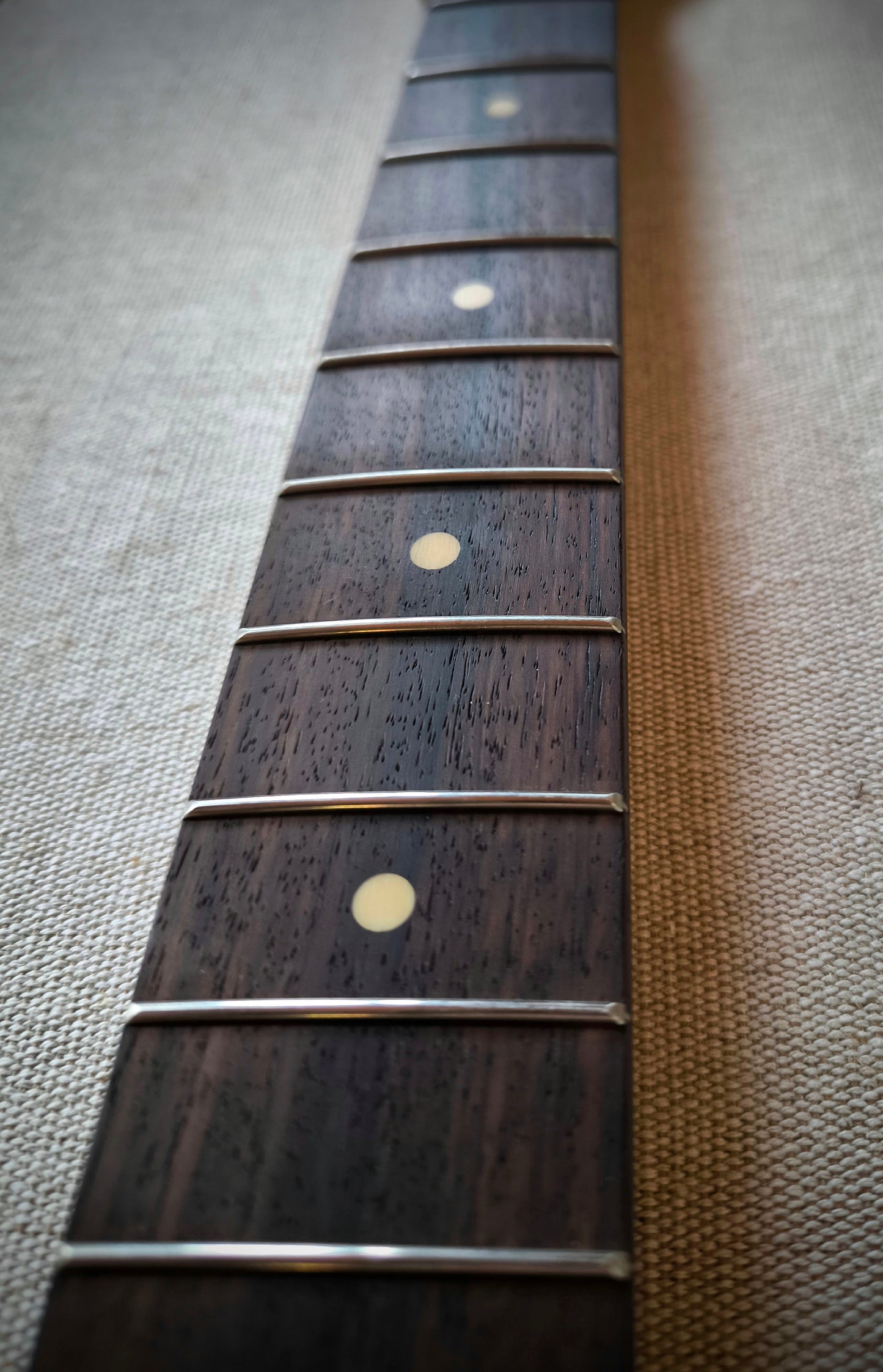 Mástil para Stratocaster® Allparts SRO-C. Radio 10'. Relic