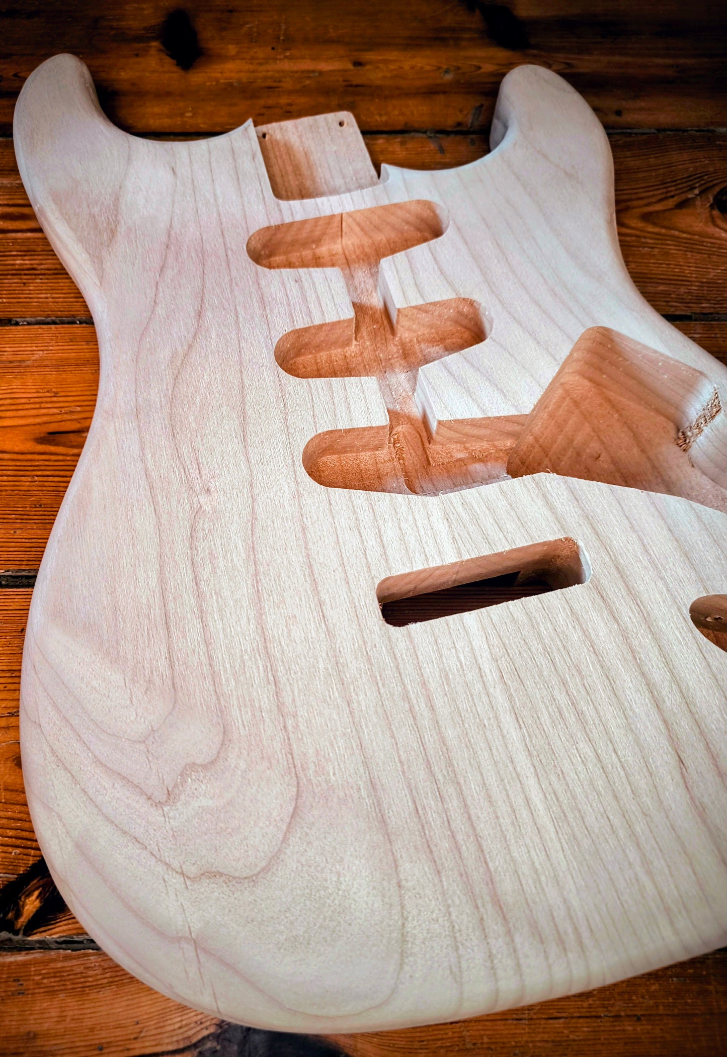 Stratocaster® Style Body American Alder 2-Piece. 1.73kg