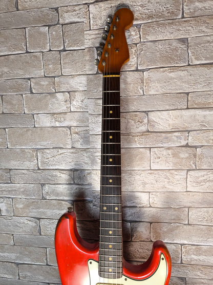 Bad Dog Custom Guitars 62 Stratocaster style. Fiesta Red. Nitro finish. Aged Tweed Case. Stratocaster Fiesta Red.