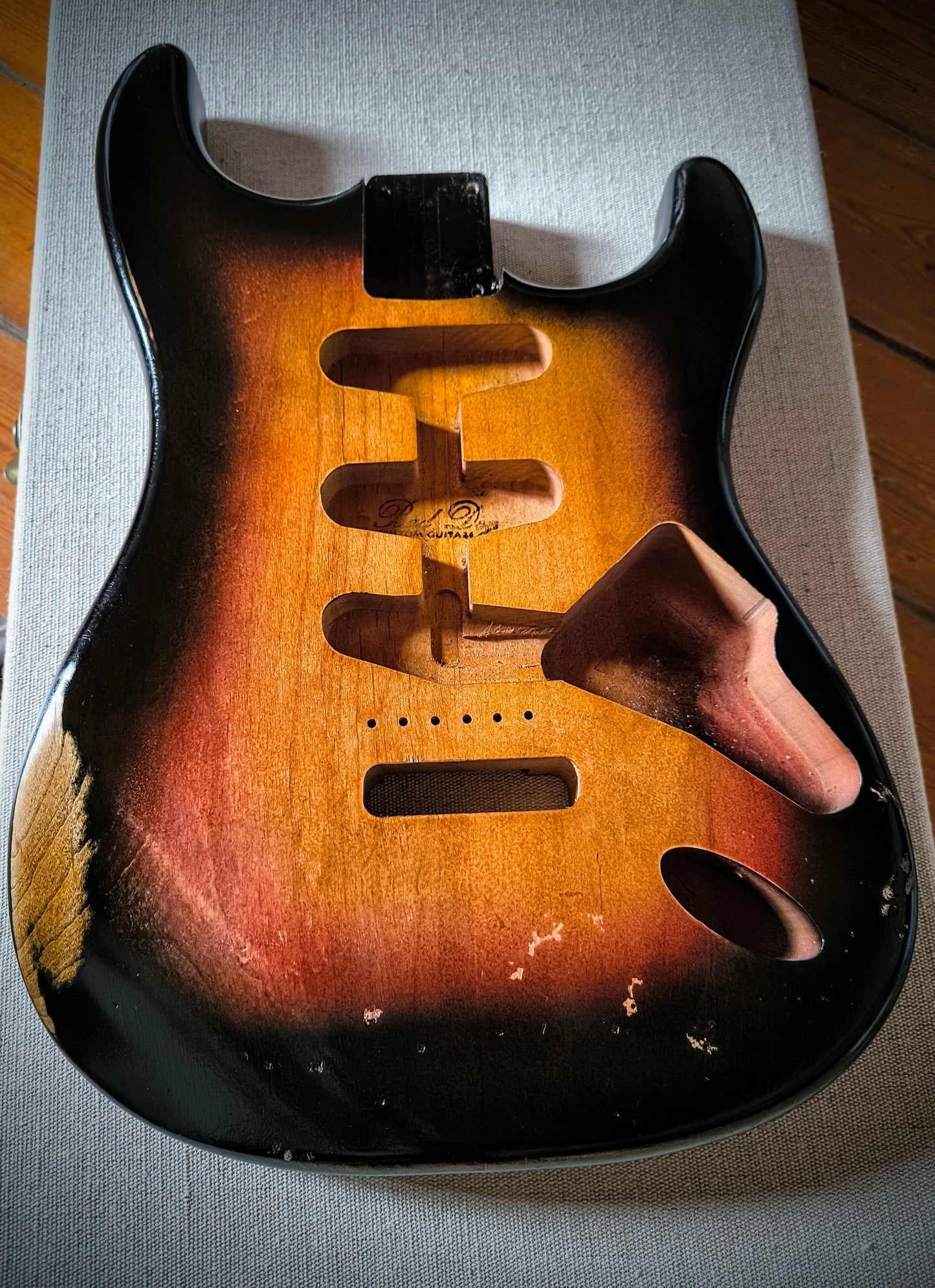 stratocaster relic body